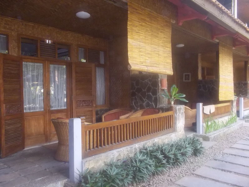 Sunrise Hotel Beach Pangandaran 庞岸达兰 外观 照片